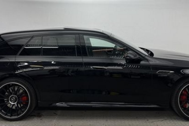 Mercedes-Benz E 53 AMG E 53 AMG T 4M+ NIGHT PREMIUM PANO+DRIVERS+SUPER+