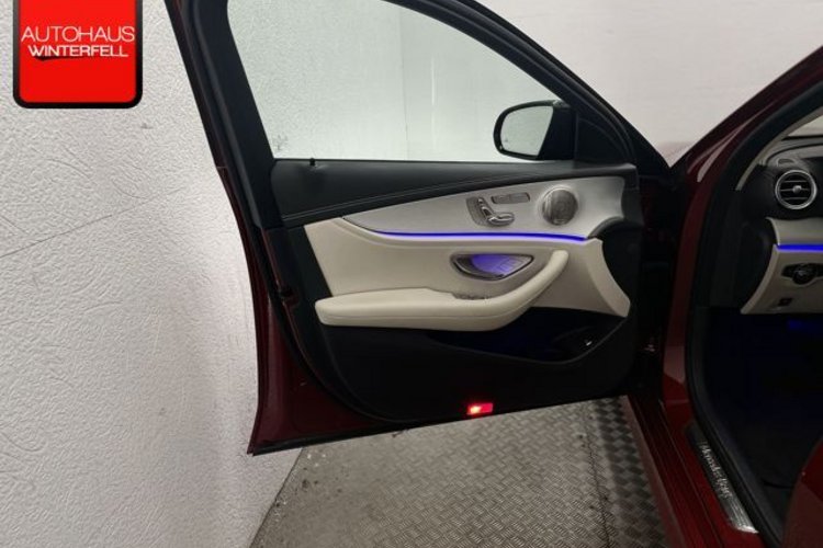 Mercedes-Benz E 400 E 400 d 4M AMG NIGHT MEMO+ABC+HUD+360+MASSAGE+