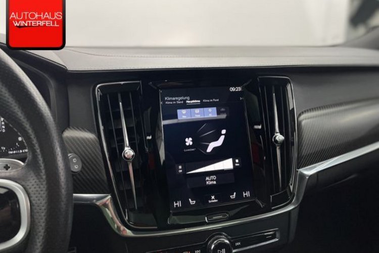 Volvo V90 V90 T5 R-DESIGN CARBON PANO+AHK+LUFT+HUD+360+LED
