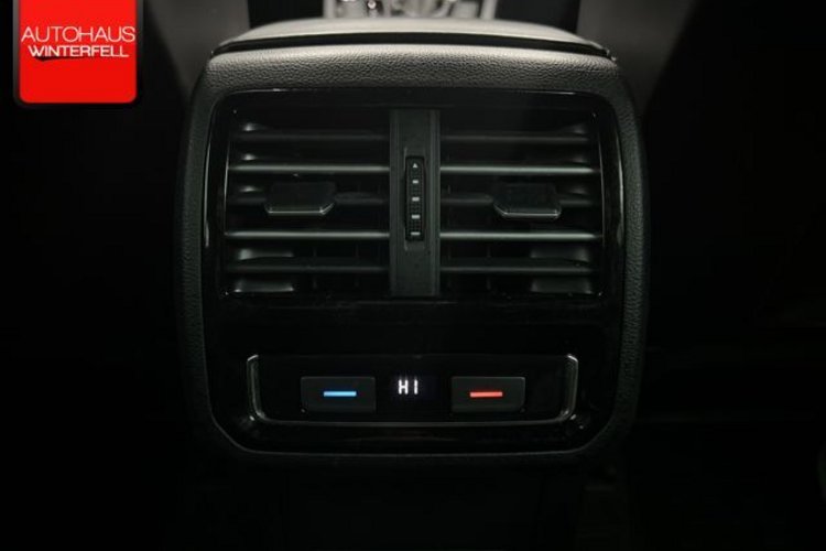 Volkswagen Passat Variant Passat Variant 2.0 TSI R-Line KAMERA+KEYLESS+ACC
