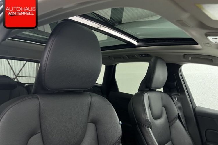 Volvo XC60 XC60 T6 AWD Rech. Inscription PANO+22Z+AHK+STAND