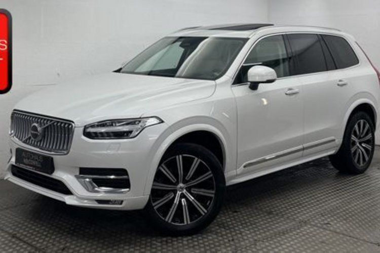 Volvo XC90 XC90 B5 AWD ULTIMATE BRIGHT 7SITZ+PANO+AHK+NUBUK