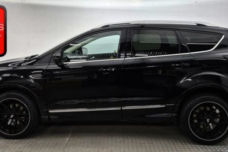 Ford Kuga Kuga 2.0 TDCi 4x4 Aut. Vignale PANO+AHK+KAMERA+