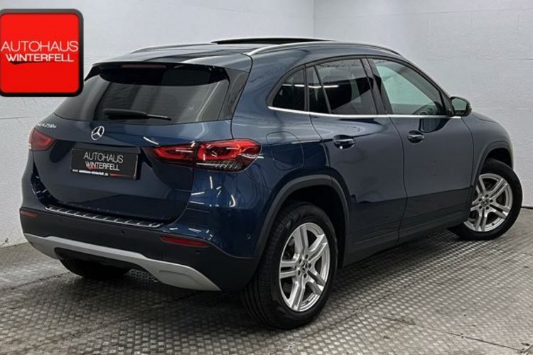 Mercedes-Benz GLA 250 GLA 250 e STYLE PANO+AHK+MULTIBEAM+KAMERA+DISTRO