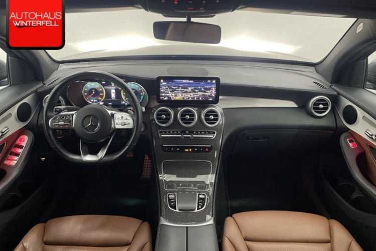Mercedes-Benz GLC 300 GLC 300 de Coupe 4M AMG NIGHT CARBON AIRMATIC+