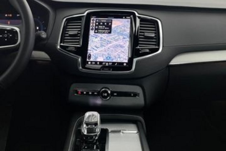 Volvo XC90 XC90 B5 D AWD Plus Dark 7SITZ+PANO+AHK+MEMORY+