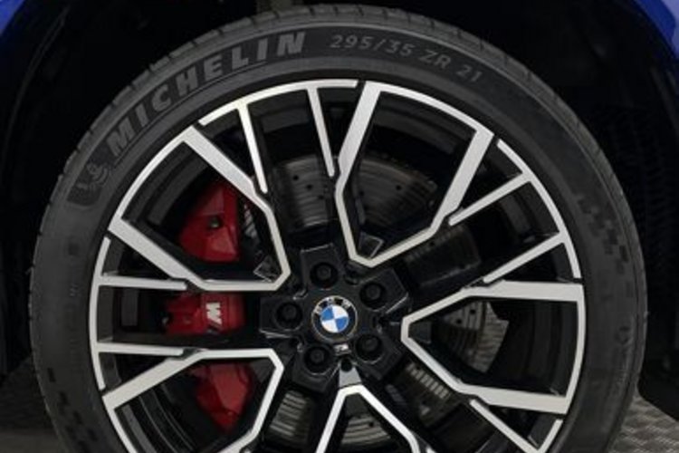 BMW X5 M X5 M Competition DRIVERS+22Z+LASER+AHK+MASSAGE+