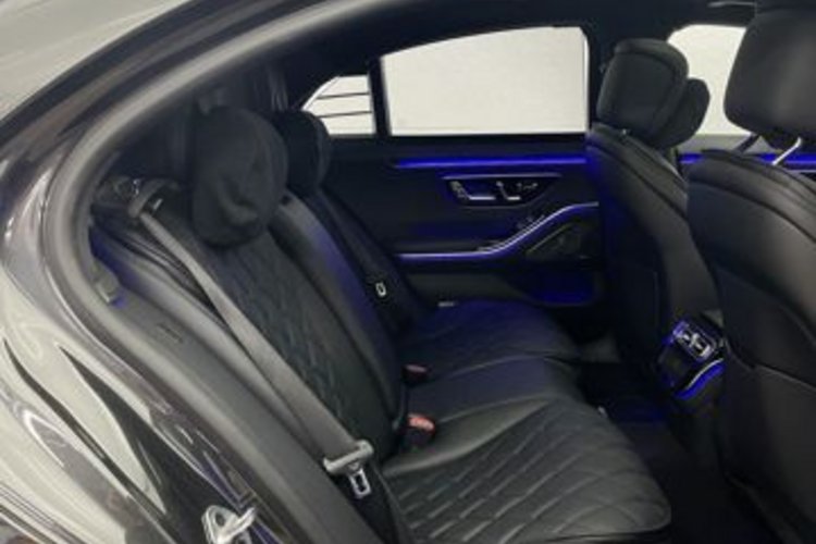 Mercedes-Benz S 400 S 400 d 4M AMG NIGHT PANO+BURMESTER-4D+MASSAGE