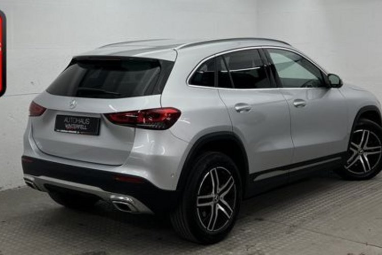Mercedes-Benz GLA 220 GLA 220 d 4M PROGRESSIVE LED+360+MBUX+CARPLAY+