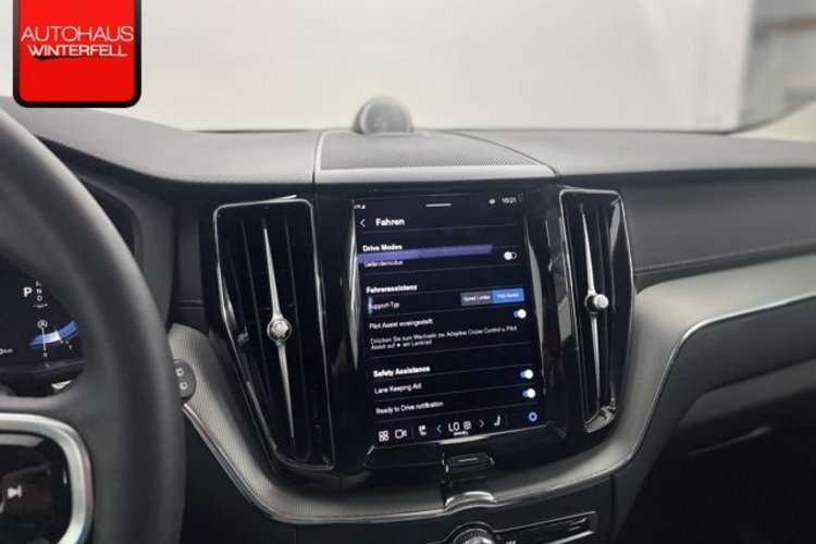 Volvo XC60 XC60 B5 B AWD Ultimate Dark PANO+B&amp;W+FOUR-C+360+