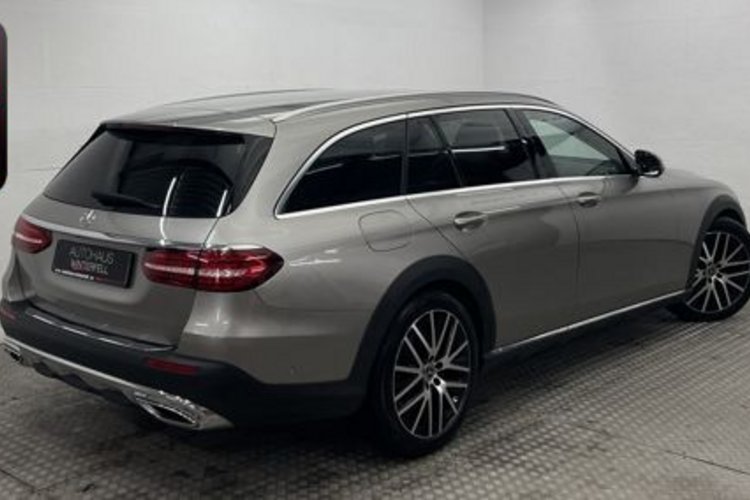 Mercedes-Benz E 220 E 220 d 4M T All-Terrain Avantgarde MBUX+MBEAM+