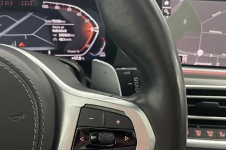 BMW X5 X5 xDrive30d M SPORT PANO+LASER+AHK+STANDHZG+HUD