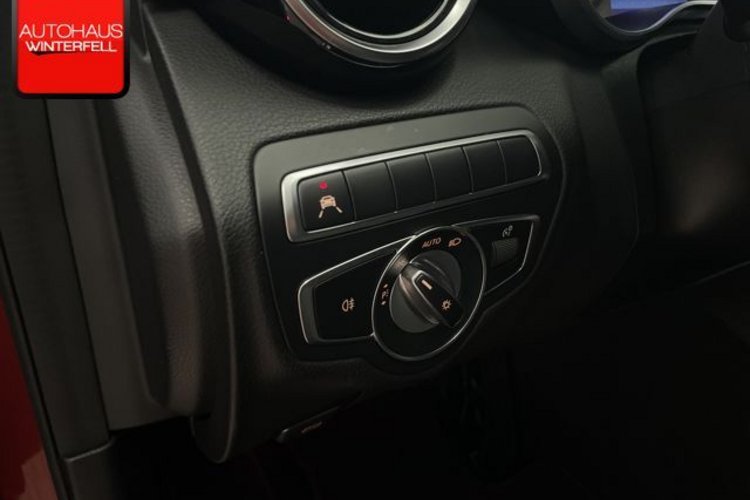 Mercedes-Benz C 300 C 300 Avantgarde MULTIBEAM+KAMERA+NAVI+CARPLAY+