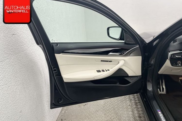 BMW M550 M550 i xDrive LASER+MASSAGE+HUD+H/K+MEMORY+4ZONE