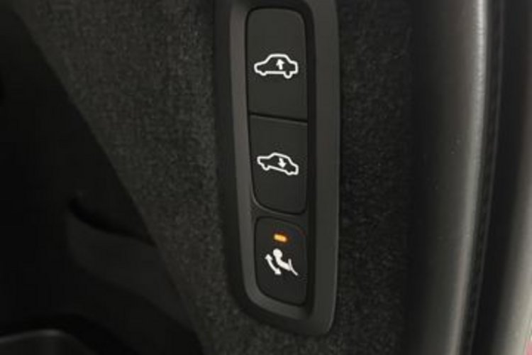 Volvo XC90 XC90 B5 B AWD PANO+AHK+LUFT+360+HUD+H/K+MEMORY+