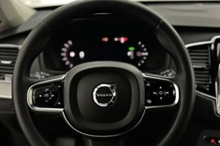 Volvo XC90 XC90 T8 RECH AWD PLUS DARK 7SITZ+STANDHEIZUNG+