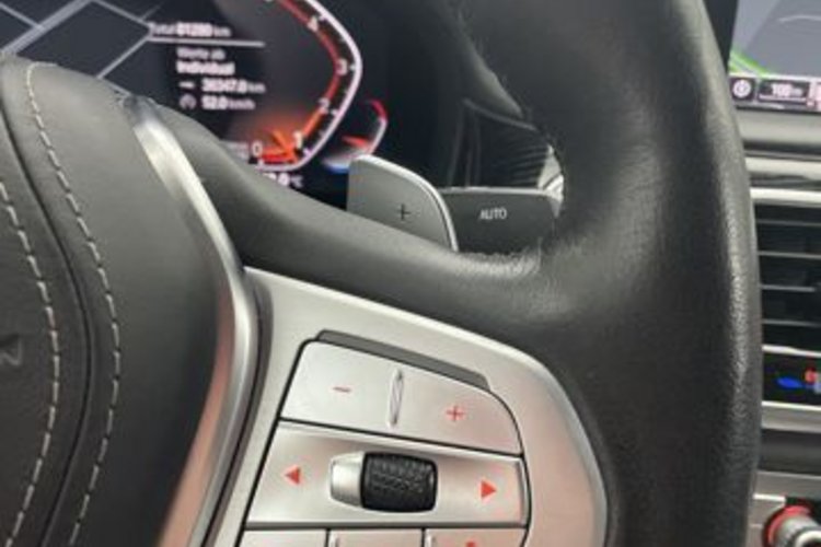 BMW 750 750 i xDrive M SPORT PURE+AHK+STANDH+LASER+SOFT+