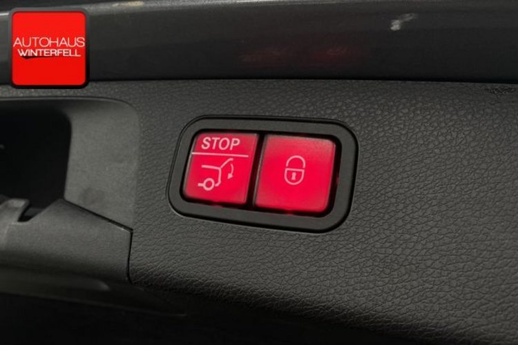 Mercedes-Benz E 400 E 400 d T 4M AMG NIGHT PANO+ABC+KEYLESS+MEMO+HUD