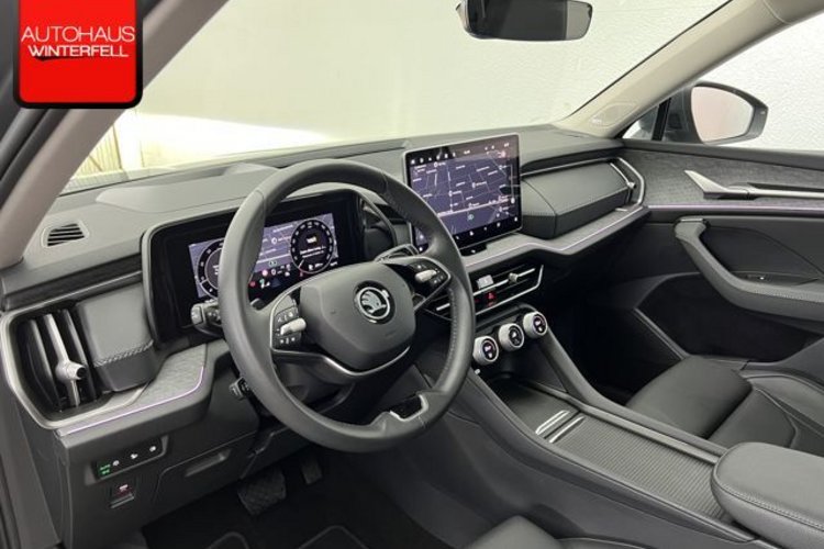 Skoda Kodiaq Kodiaq 2.0 4x4 Selection 7SITZ+PANO+AHK+360+HUD+