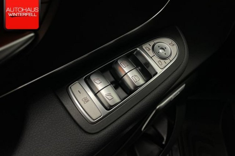 Mercedes-Benz V 300 V 300 d 4M LANG AMG NIGHT STANDHZG+LED+BURMESTER