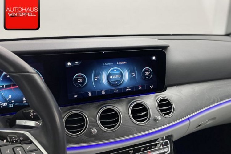 Mercedes-Benz E 220 E 220 d 4M Avantgarde MULTIBEAM+MEMORY+DISTRONIC