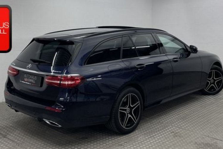 Mercedes-Benz E 300 E 300 de T 4M AMG NIGHT PANO+AHK+HUD+DISTRONIC+