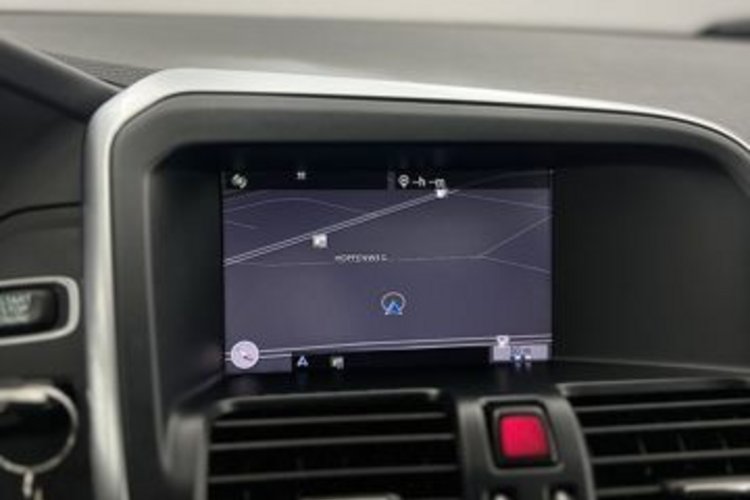Volvo XC60 XC60 D4 AWD BI-XENON+MEMO+RTI-NAVI+TEMPOMAT+