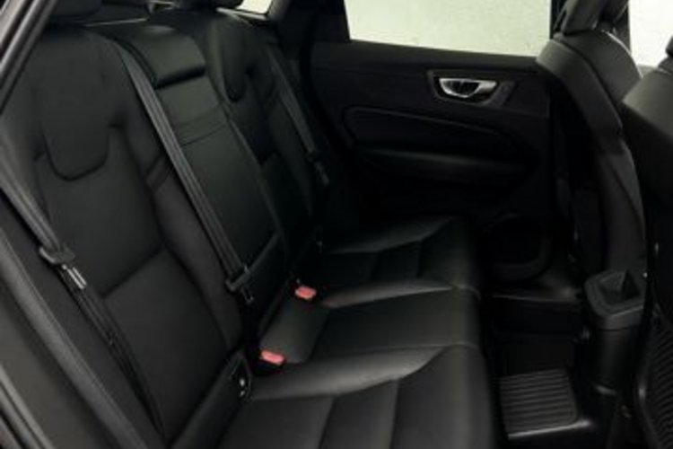 Volvo XC60 XC60 T6 AWD Rech. Inscription PANO+22Z+AHK+STAND