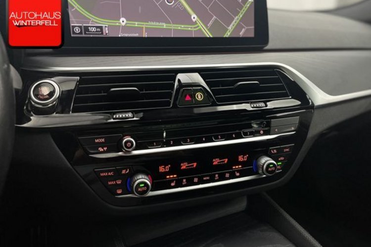 BMW 540 540 d xDrive Touring M SPORT PANO+HUD+MEMO+H/K+
