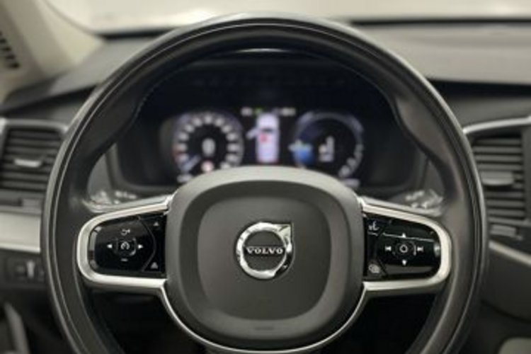 Volvo XC90 XC90 T8 AWD Rech. R-Design 7SITZ+PANO+HUD+KAMERA