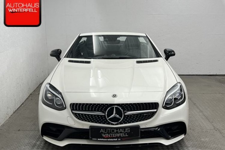 Mercedes-Benz SLC 43 AMG SLC 43 AMG PERFOR CARBON KAMERA+MEMO+KEYLESS
