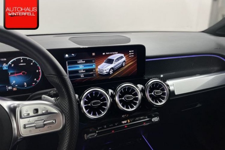 Mercedes-Benz GLB 220 GLB 220 d 4M AMG NIGHT CARBON STANDHZG+KEYLESS+