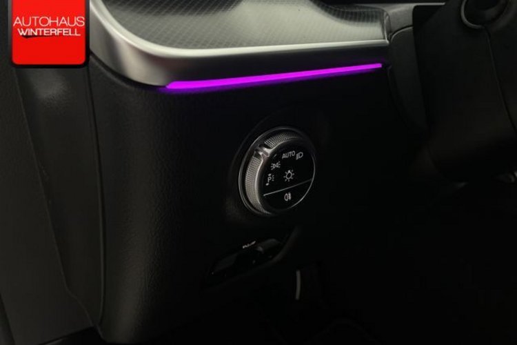 Mercedes-Benz C 300 C 300 AMG NIGHT DIGITAL+360+4-ZONEN+AUGMENTED+
