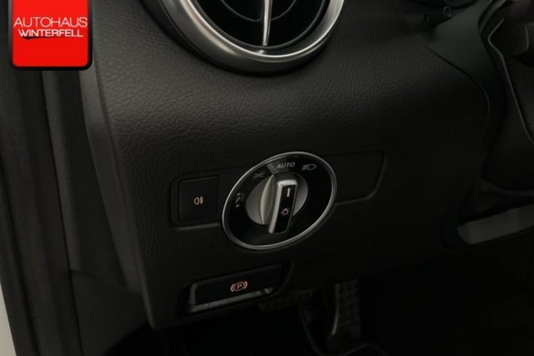 Mercedes-Benz SLC 200 SLC 200 AMG FINAL EDITION PANO+LED+MEMO+AIRSCARF