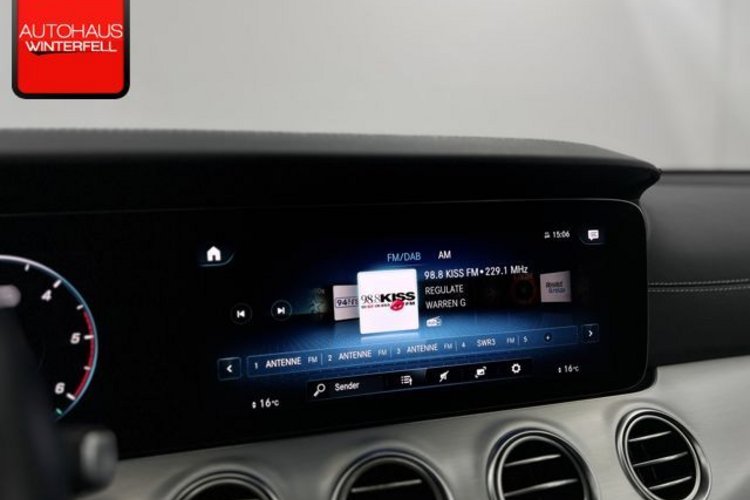 Mercedes-Benz E 300 E 300 d 4M T EXCLUSIVE KAMERA+LED+NAVI+CARPLAY+