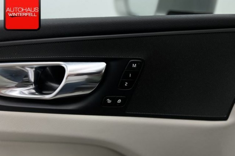 Volvo XC60 XC60 B5 D AWD PRO VOLL-LED+LUFT+HUD+MEMO+ACC+