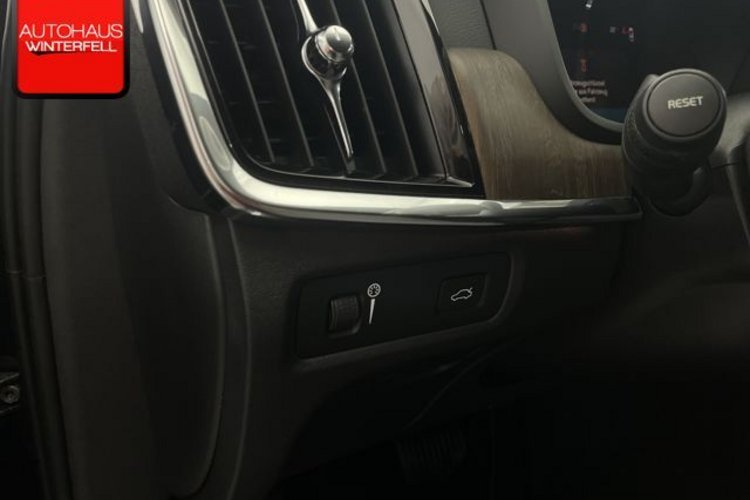 Volvo V90 Cross Country V90 Cross Country B4 D AWD AHK+H/K+MEMO+ACC+LKA+