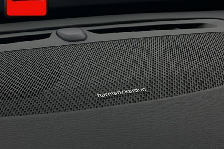 Volvo XC90 XC90 B5 D AWD 7SITZ+PANO+LUFT+360+HUD+H/K+4-ZONE