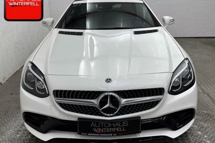 Mercedes-Benz SLC 300 SLC 300 AMG PANO+MEMO+H/K+CARPLAY+AIR-SCARF+