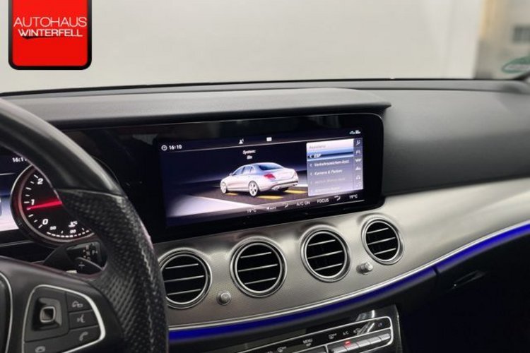 Mercedes-Benz E 220 E 220 d EXCLUSIVE SCHIEBEDACH+360+AHK+LED+3ZONEN