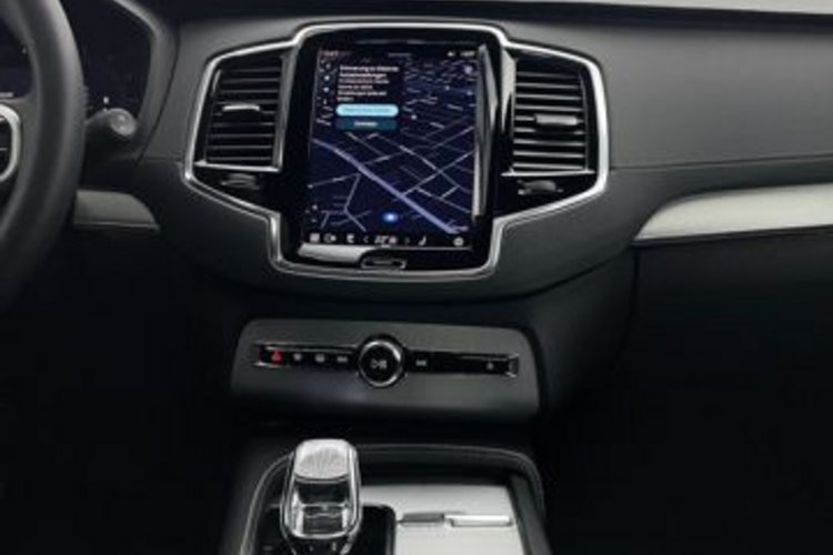 Volvo XC90 XC90 B5 D PLUS DARK AWD 7SITZ+PANO+AHK+360+MEMO+