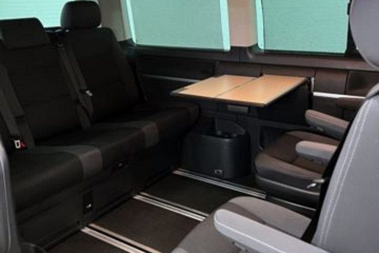 Volkswagen T5 Multivan T5 Multivan 2.0 TDI Comfortline 7SITZ+ESD+AHK+