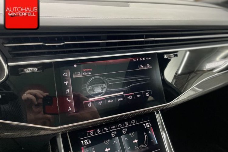 Audi SQ7 SQ7 4.0 TFSI qu 7SITZ+PANO+CARBON+AHK+STANDHZG+
