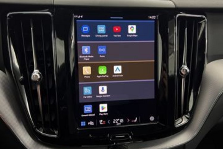 Volvo XC60 XC60 B5 B AWD R-DESIGN HUD+AHK+MEMORY+GOOGLE+LED