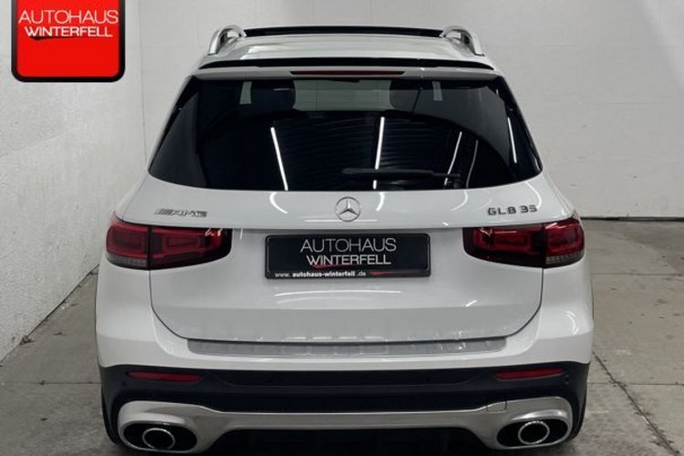 Mercedes-Benz GLB 35 AMG GLB 35 AMG CARBON 4M 7SITZ+PANO+360+HUD+MEMO+