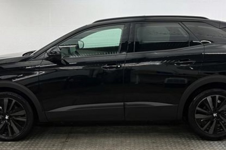 Peugeot 3008 3008 PureTech 130 EAT8 GT BLACK PANO+360+ACC+LED