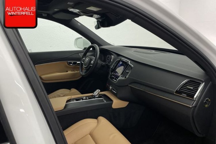 Volvo XC90 XC90 T8 INSCRIPTION RECH AWD 7SITZ+PANO+AHK+MEMO