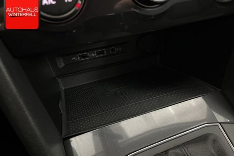 Volkswagen Tiguan Allspace Tiguan Allspace 2.0 TDI R-Line 7SITZ+KAMERA+ACC+