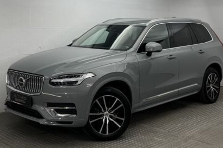 Volvo XC90 XC90 T8 RECH AWD 7SITZER+AHK+STANDHEIZUNG+4ZONEN
