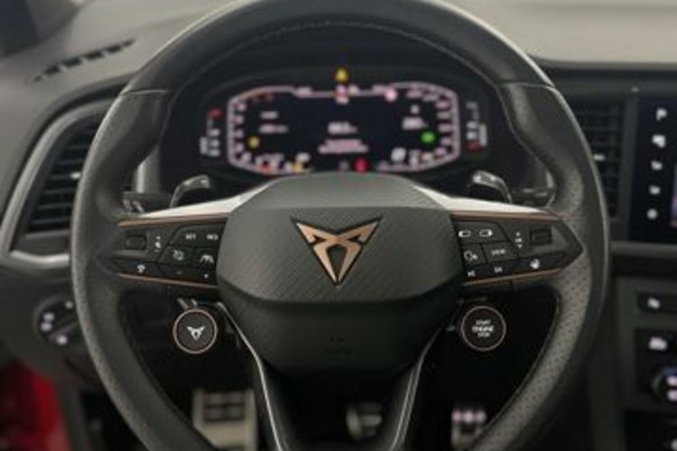 Cupra Ateca Ateca 2.0 TSI 4DRIVE PANO+AKRAPOVIC+AHK+BEATS+